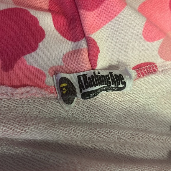 Pink Camo Bape - Picture 5 of 5